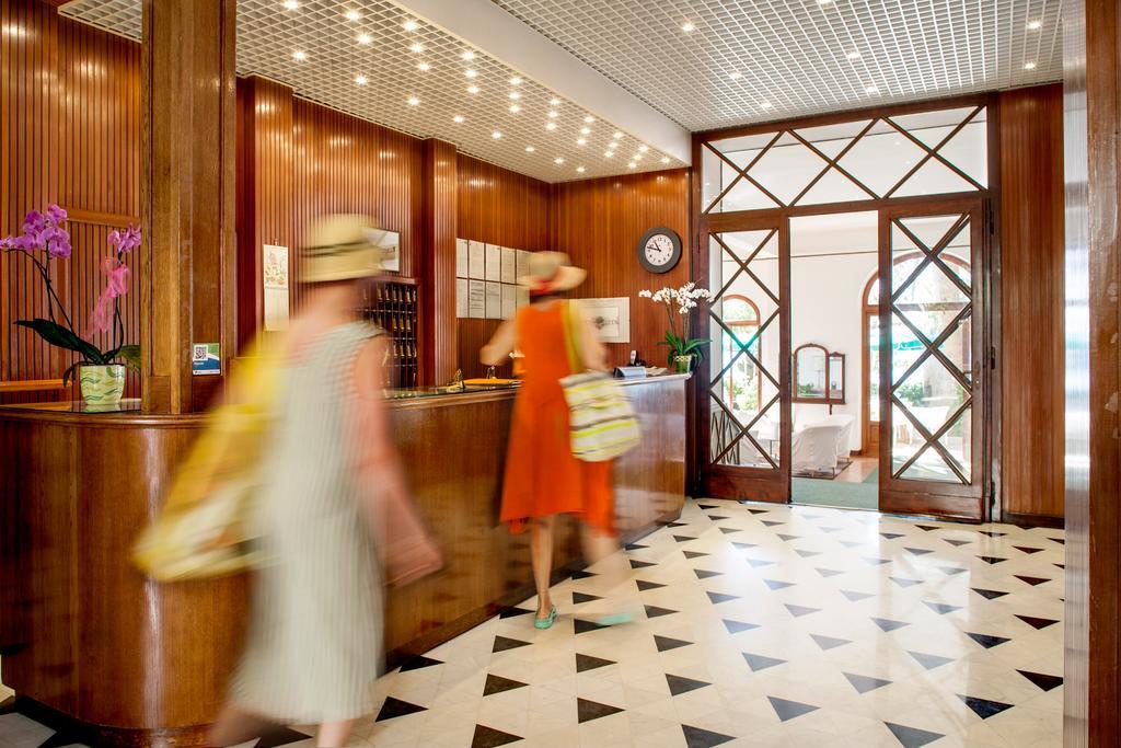 Hotel Beau Sejour Αλάσιο Εξωτερικό φωτογραφία