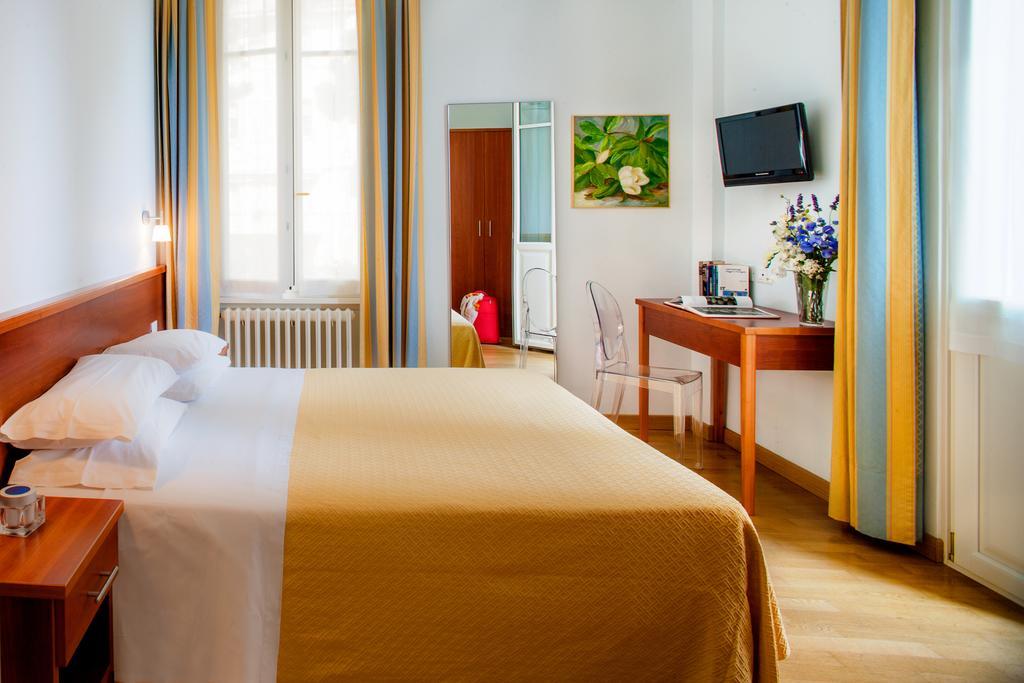 Hotel Beau Sejour Αλάσιο Δωμάτιο φωτογραφία
